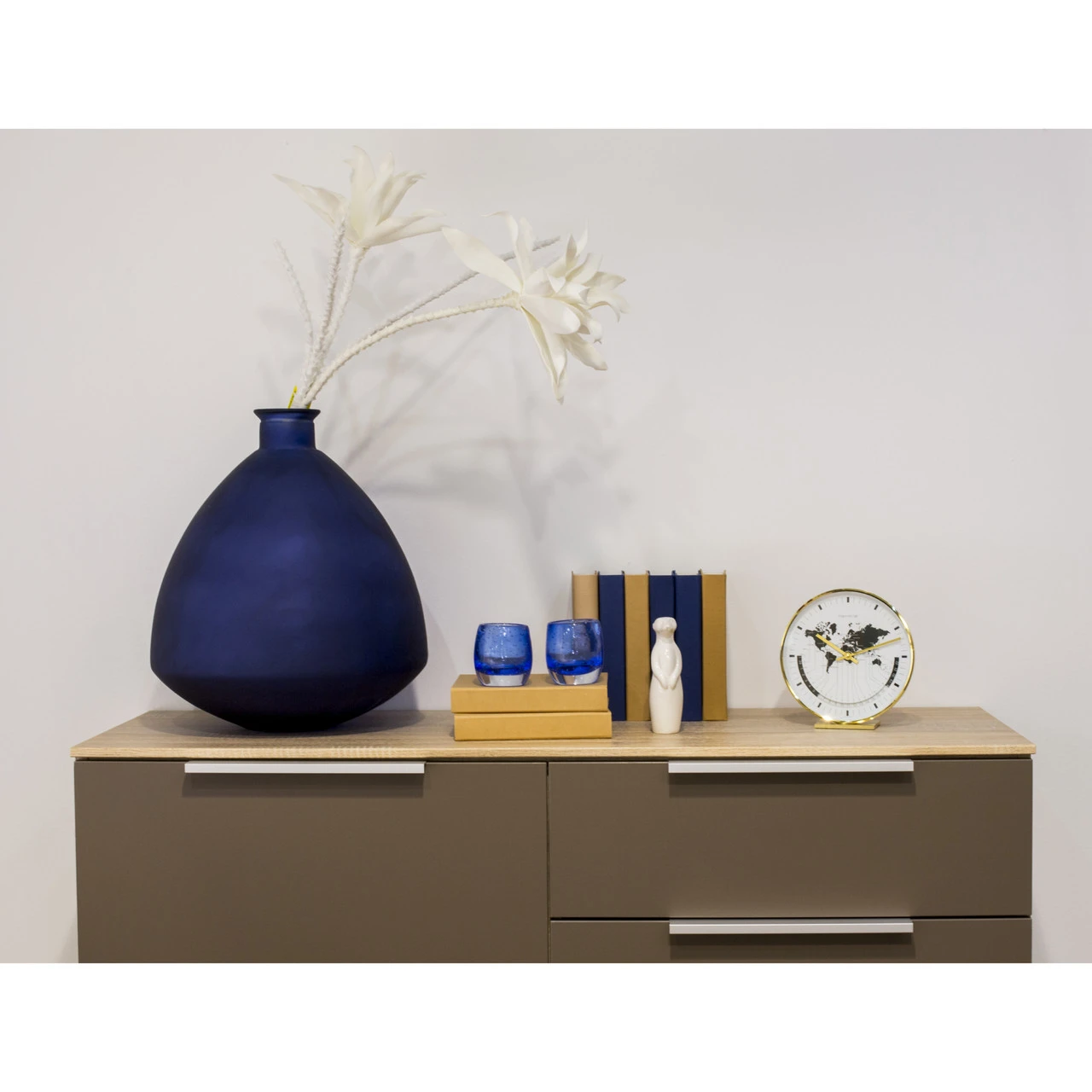 Hermle World Time Brass Mantel Clock 22704-002100 - Image 3